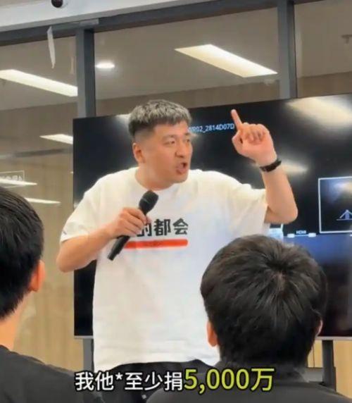 台海问题，美西方等不及，或许要动手了！外媒报道：中国大陆网络名人张雪峰宣称，“若