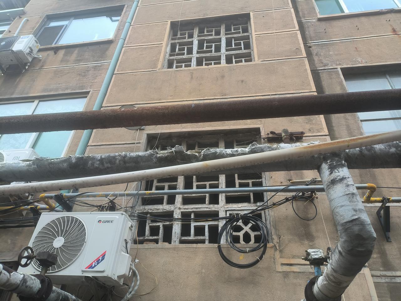 如何评价山东省淄博市中心医院的管理水平呢？如果用一个字来评价就是差如果用两个