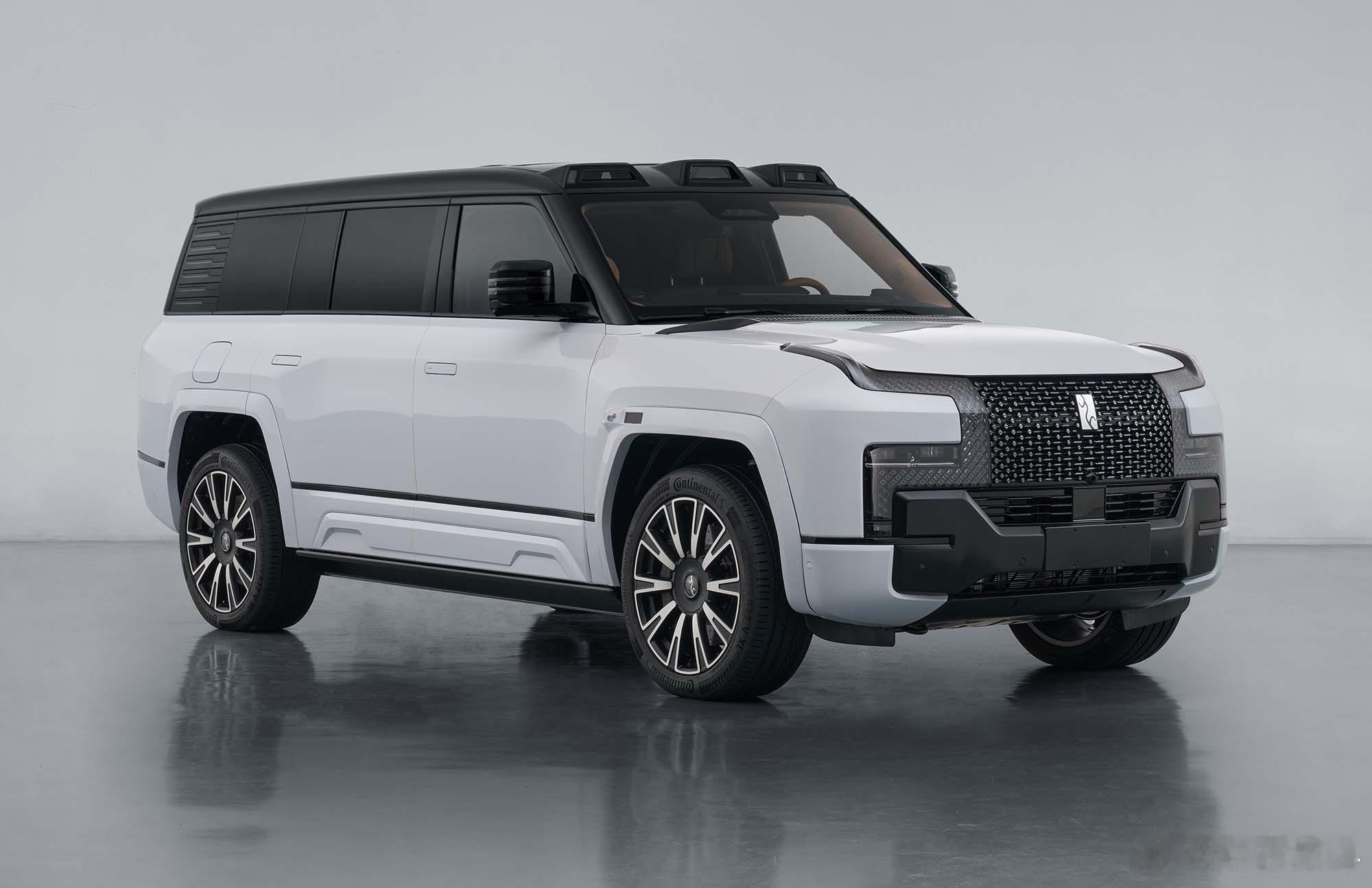 西安土特产之一的仰望U8L长：5400宽：2049高：19214台220kW