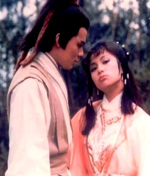 郭靖一家“被灭门”，不是金庸的败笔，而是他为整个江湖布下的最大一盘棋。你以为守