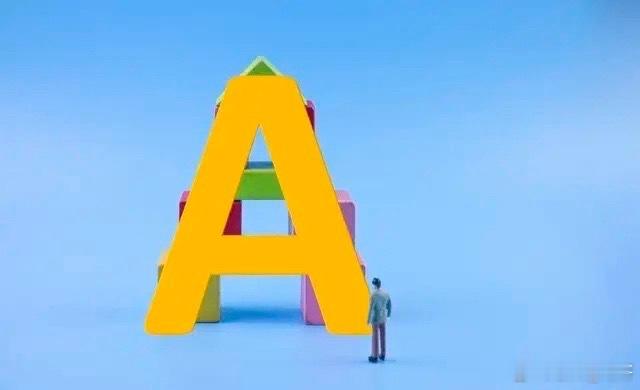 马斯克太空光伏的逻辑。sp­a­ceX到2027年可以做到每小时发射一枚火箭，