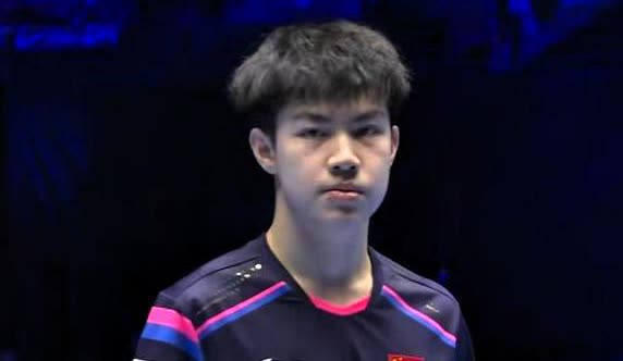 王皓这次真的生气了不是因为输球了，也不是因为被质疑了，而是因为W