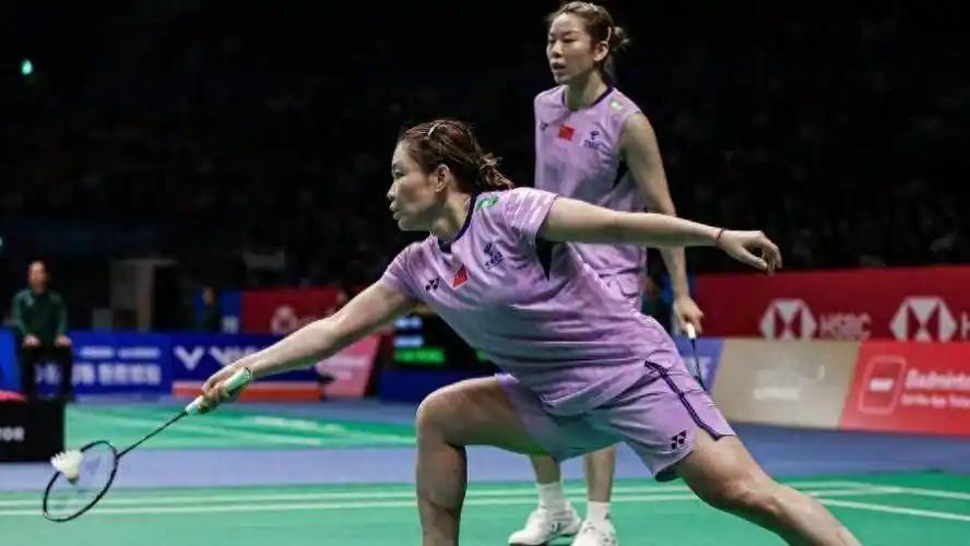 陈清晨/贾一凡止步!10月18日，丹麦公开赛女双半决赛，凡晨组合18-21、9