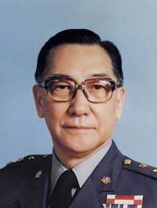 施利聆：婚内出轨与蒋纬国生子，60年空等，晚年只换来3000元赔偿咱们先得说说