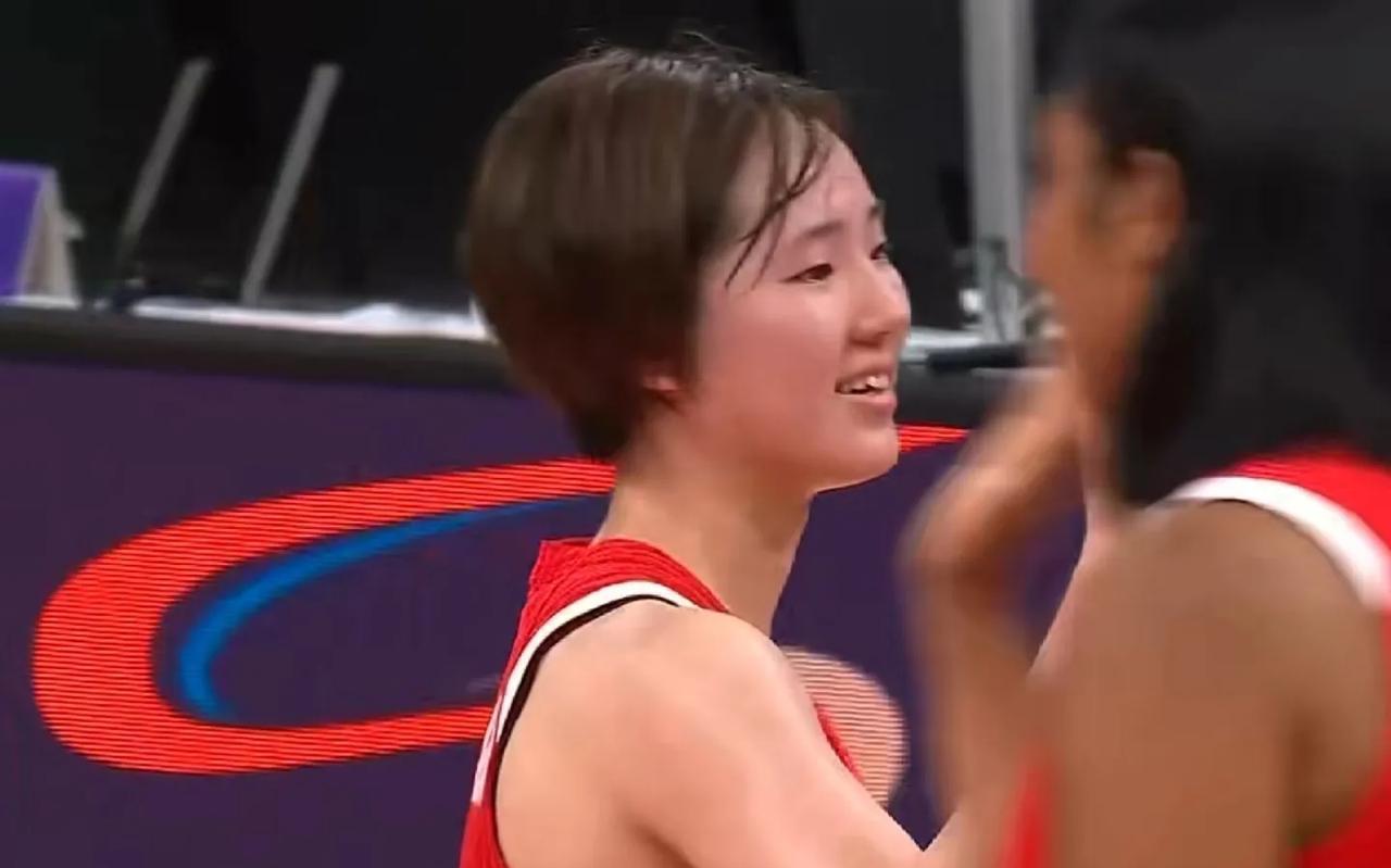 一个田中心打爆了中国队所有的外线，我们该真正反思存在问题了？女篮亚洲杯中日女篮