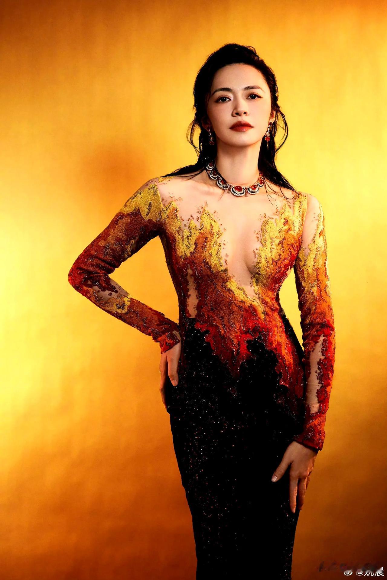 看到姚晨与曹郁的离婚声明愣住了！声明中把二人的关系描绘的如此美好，朋友变家人，