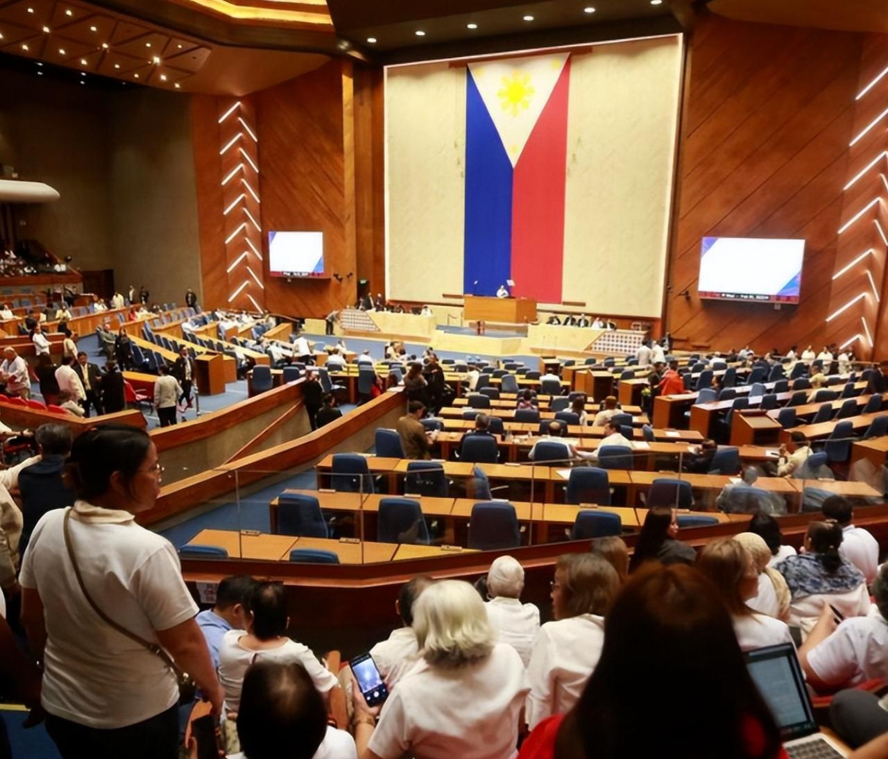 54比1，针对莎拉弹劾指控“实质充足”！马科斯别高兴太早！众议院司法委员会一