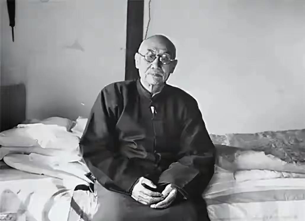 1945年，秋风肃杀，阎锡山对着左右愤然下令，将服侍自己多年，年仅20岁的贴身秘