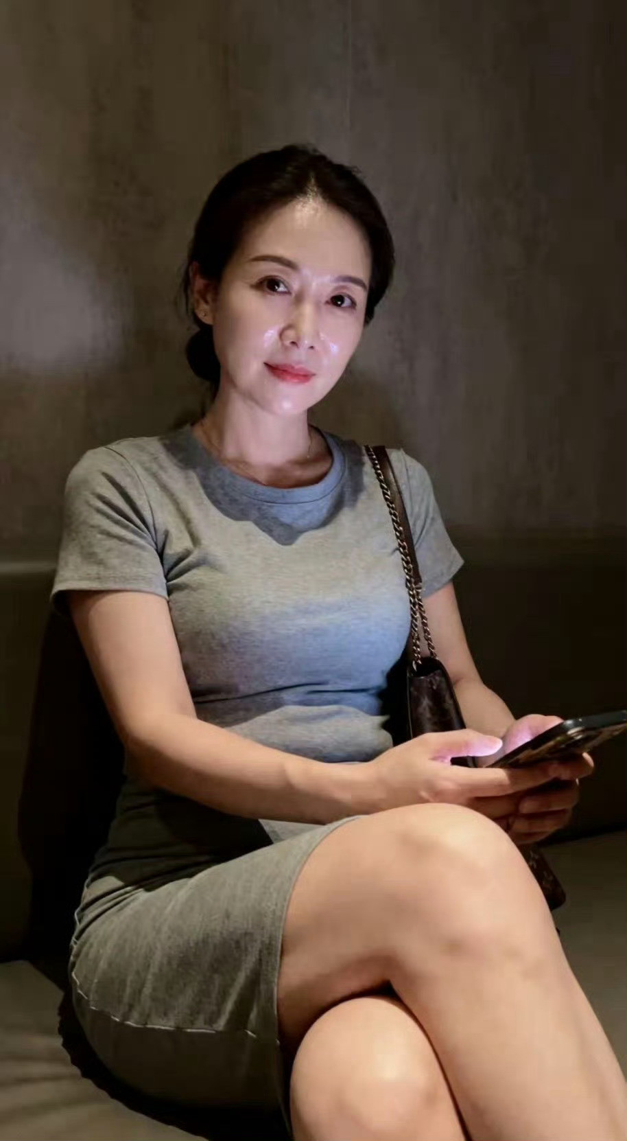 健康是吃出来的1.要想不显老，常吃大红枣2.要想皮肤光，燕麦汤来帮3.要想低血脂