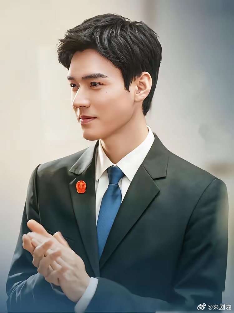 都2026年了，还有人念叨龚俊“资本泡沫”？我劝你睁眼看看，人家一部《暗河传》又