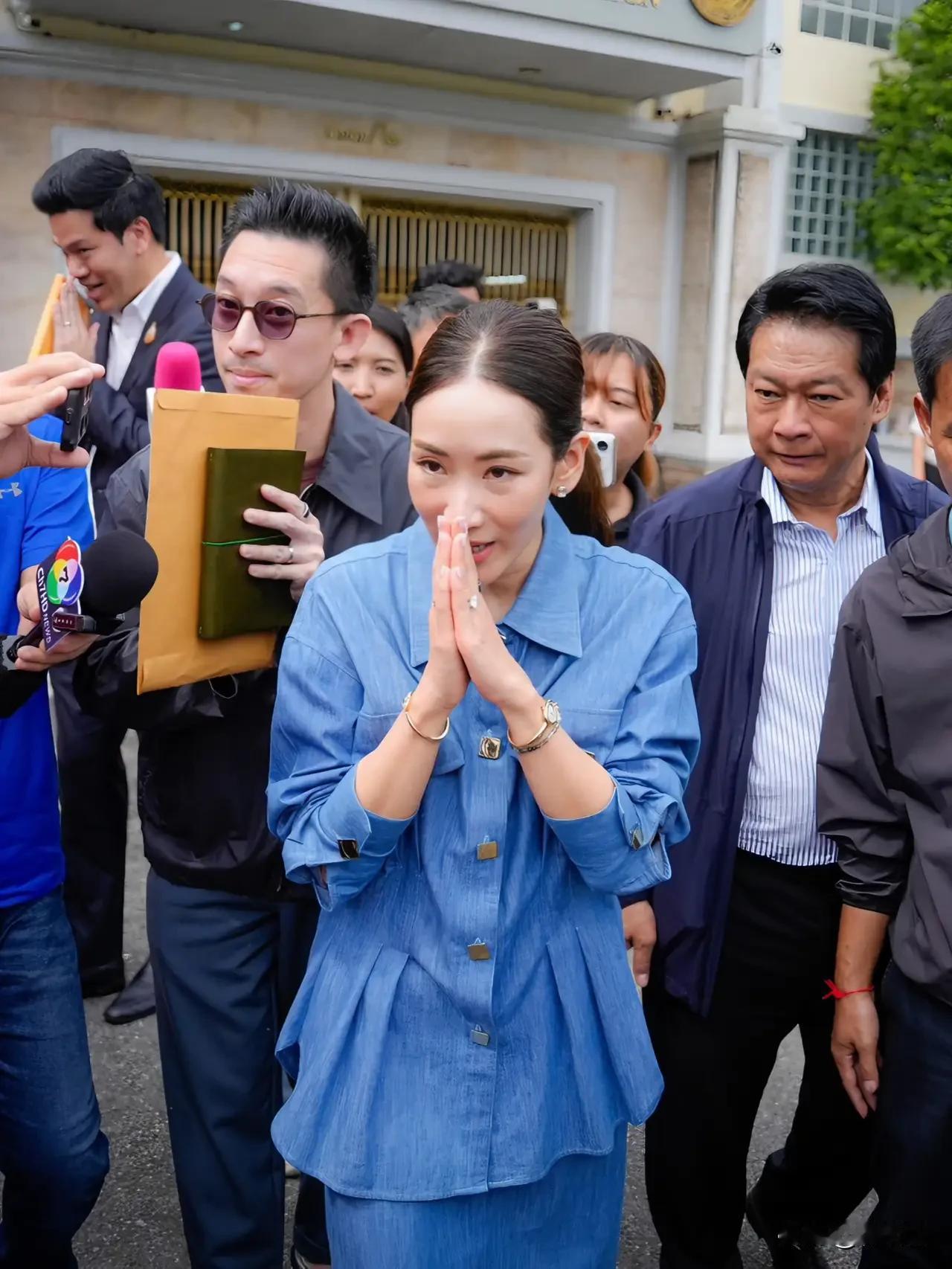 不出意外，萍通塔将成为他信家族最后的一张王牌，虽然佩通坦近期对为泰党的事务很上心