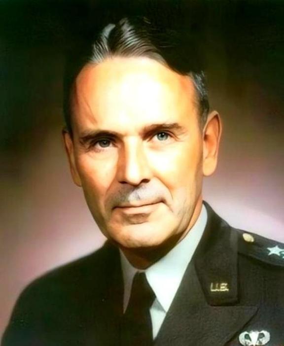 李奇微晚年说了句大实话，听得人头皮发麻。他说朝鲜那场仗没有赢家，但却硬生生杀出来