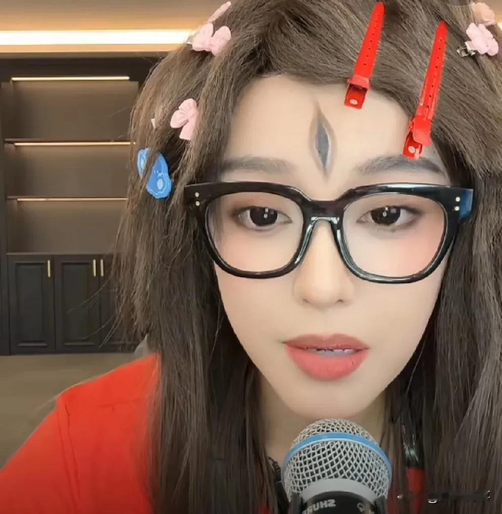 娜美回应一姐的称呼提名蛋蛋博雅！今日临晨，娜美直播谈及