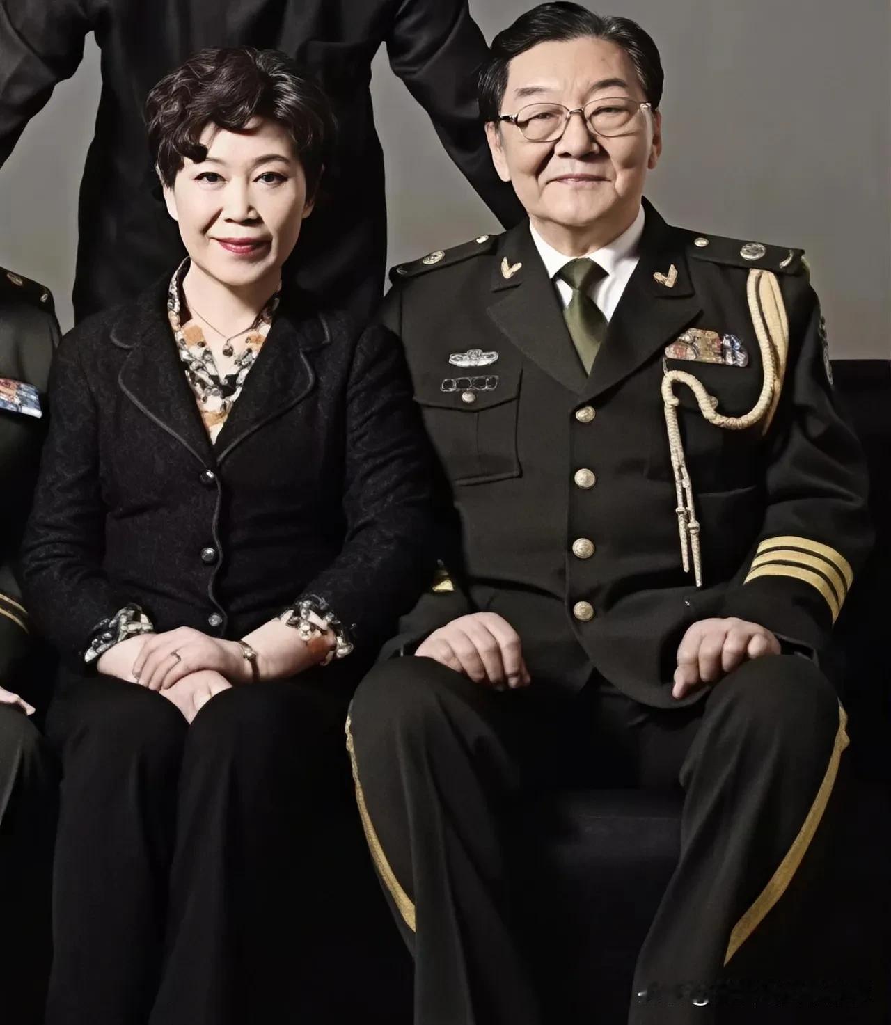 好奇查了一下翟俊杰的妻子，不查不知道，一查心里挺不是滋味。才发现张春如这