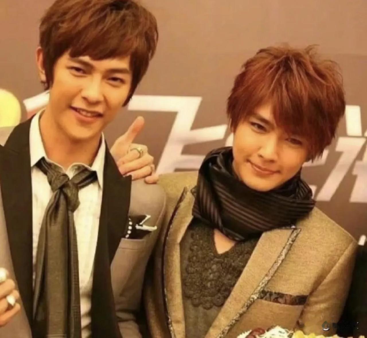 炎亚纶和汪东城之间的问题，主要是性格，因为飞轮海当年的配置是三个贵公子跟一个灰姑