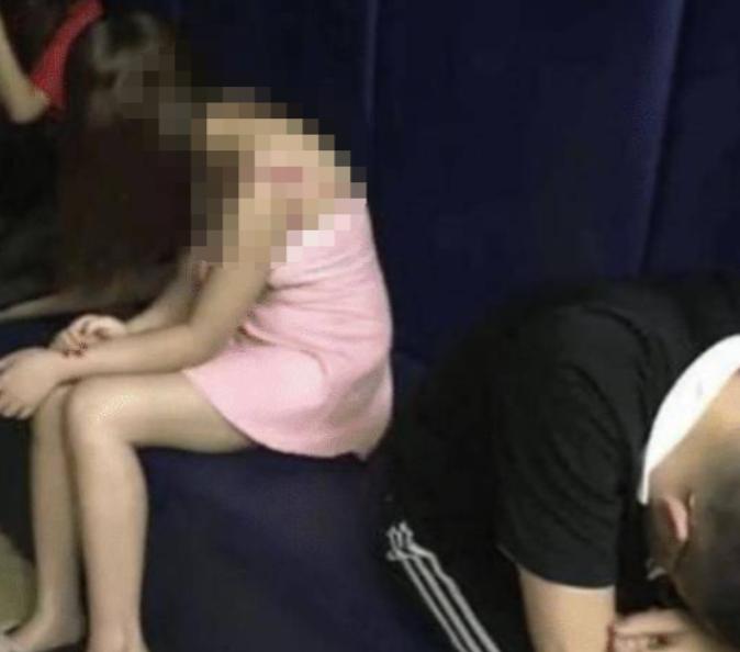 谈好3000元上门服务，完事男子翻脸，胁迫索要10万！ 男子私下联系女子，约