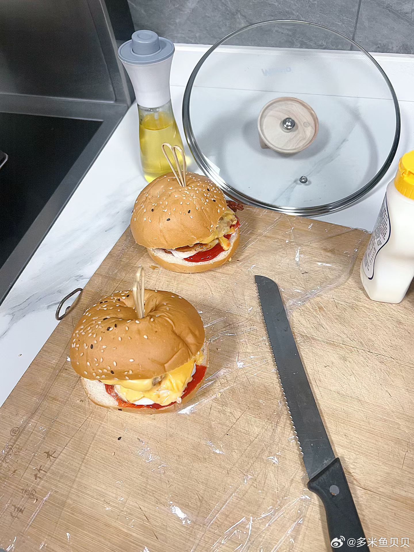 自制汉堡🍔，感觉还不错