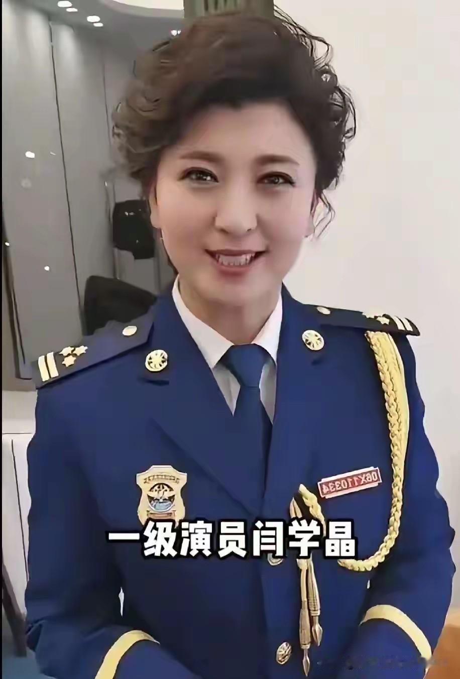 闫学晶敢晒北京三亚两套房，为啥没人骂她炫富？闫学晶在采访里一点不藏着：“北