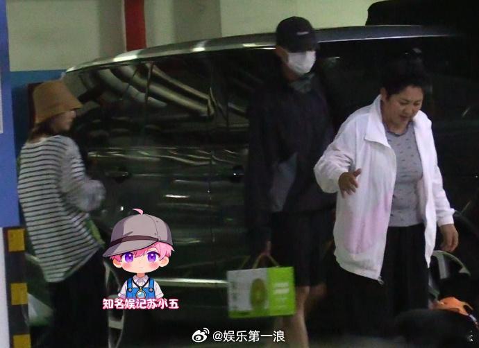 徐方舟是谁邢菲徐方舟​​​​​​​八卦媒体曝邢菲徐方舟恋爱，男方是谁引起热