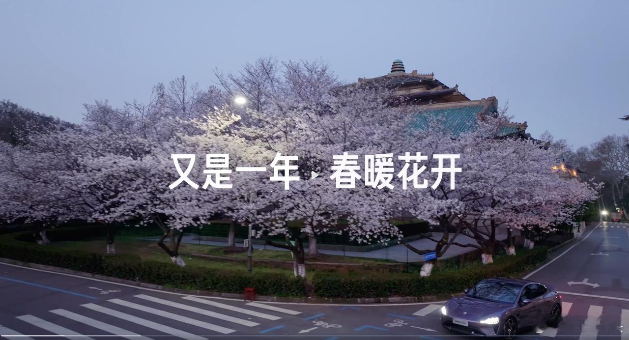 两年前，初代SU7发布，雷总说：要造一台“DreamCar”。两年后，新一代S