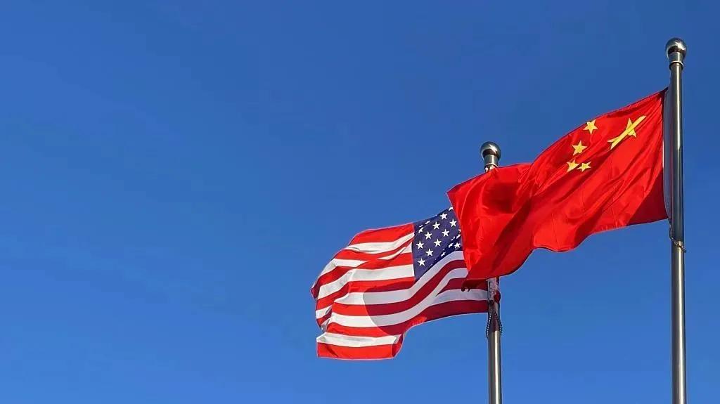 5月18日，新加坡联合早报报道：“美国白宫星期天（5月17日）发布一份中美峰会概