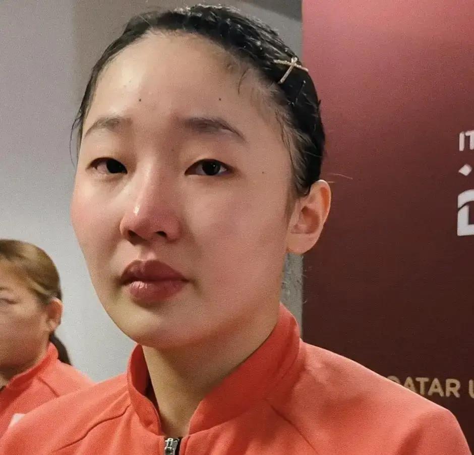 张本智和兄妹遭日本乒协“封杀”！活动全叫停、机票补贴取消，全因亲爹乱说话背锅！