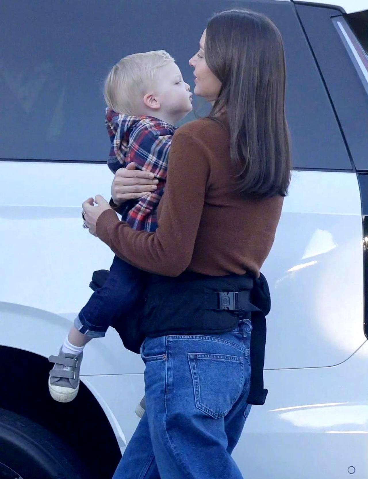 别信“孩子都一样”这种鬼话了。最新的研究把真相撕开给你看：精英家庭3岁孩子的认