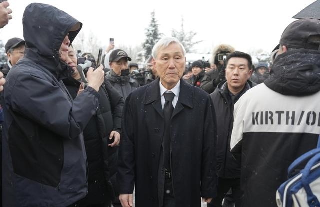 世界棋坛痛别聂棋圣, 小林光一深情发文纪念, 曹薰铉现场送别: 未来天堂再对弈