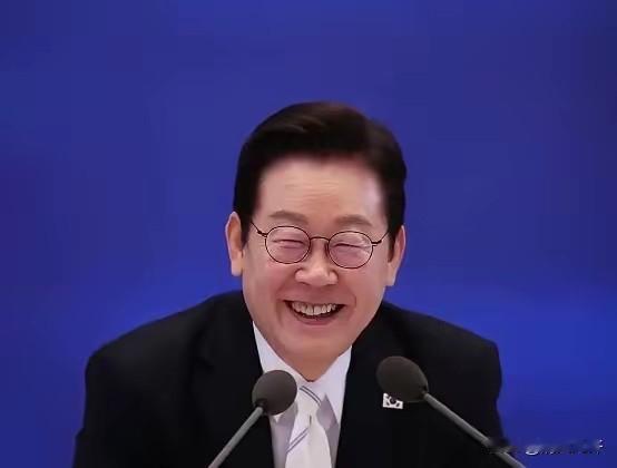 不止台湾是中国的，韩国的李在明最近在一场教育会议上说的一句自嘲的话，意外点出了当