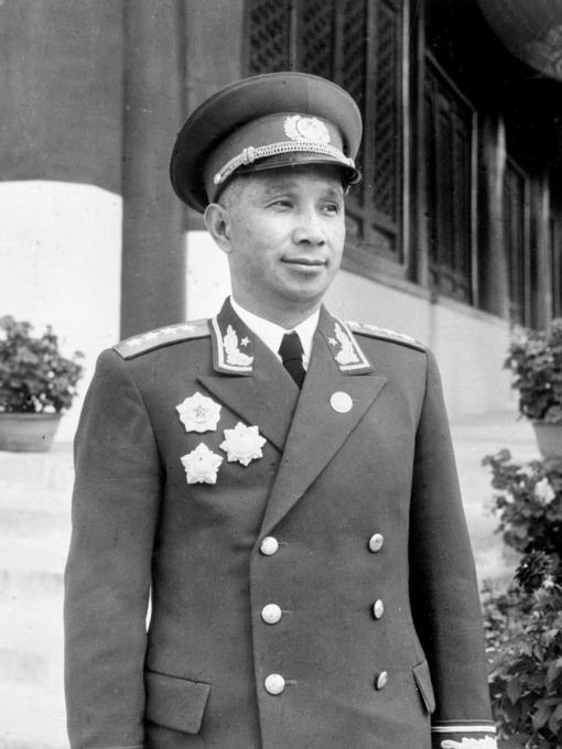 华野有个怪现象：只要粟裕准备打大仗，参谋长就恰巧不在司令部。1946年夏天，