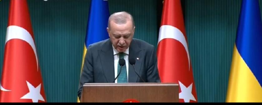 埃尔多安：土耳其重申对战略伙伴乌克兰的领土完整、主权和独立的承诺。在此，我还想