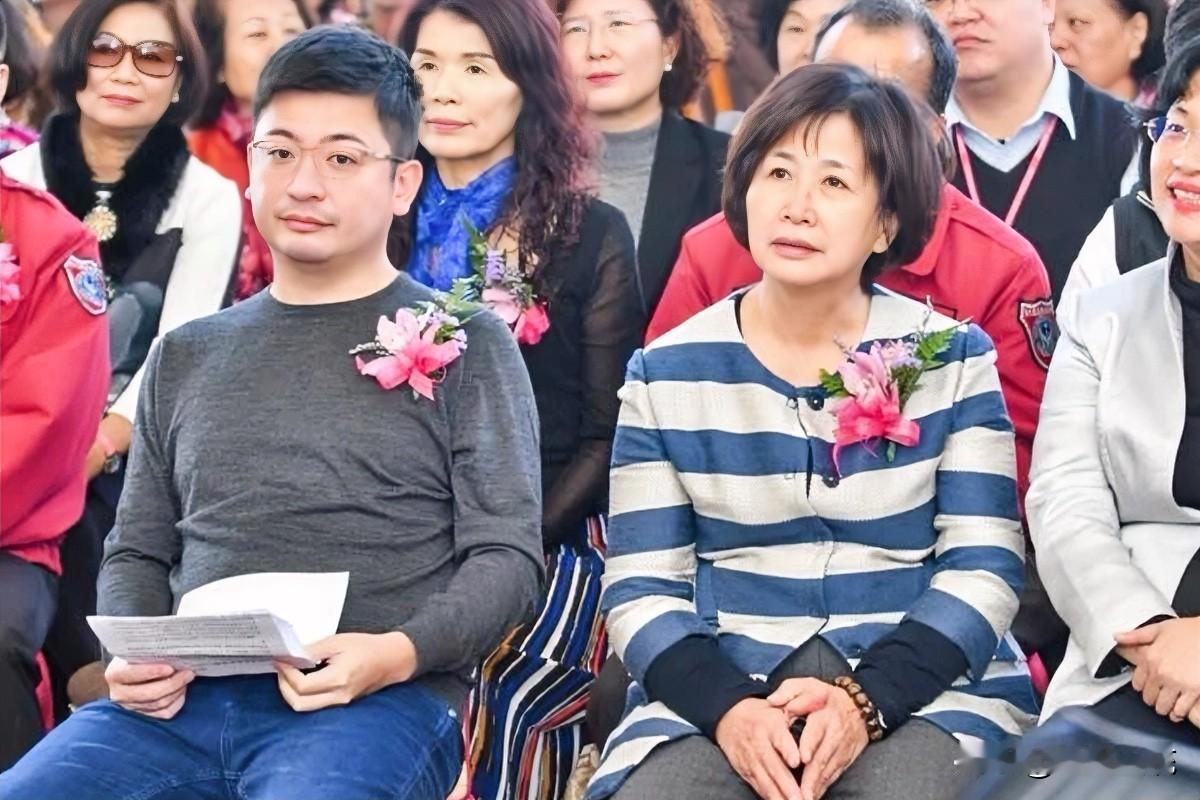 谢典霖被声押董智森：我相信检方的指控针对彰化县议长谢典霖因贿选被声押，媒体