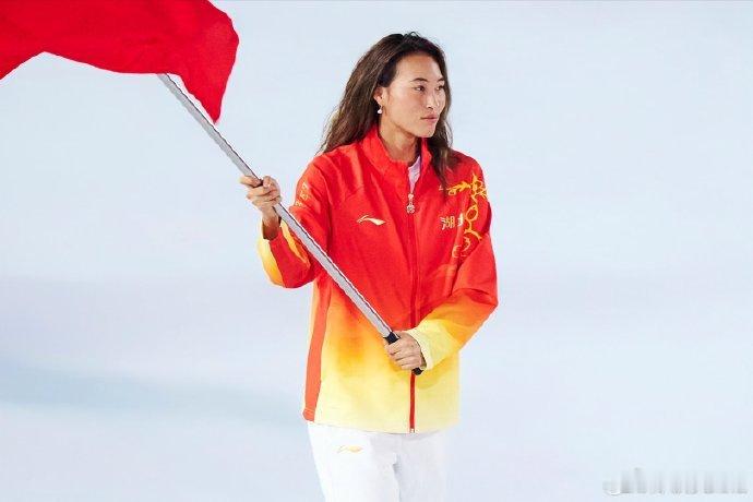 【郑钦文世排122位】郑钦文世排下滑66位6月8日讯2026年法网落下帷幕，W