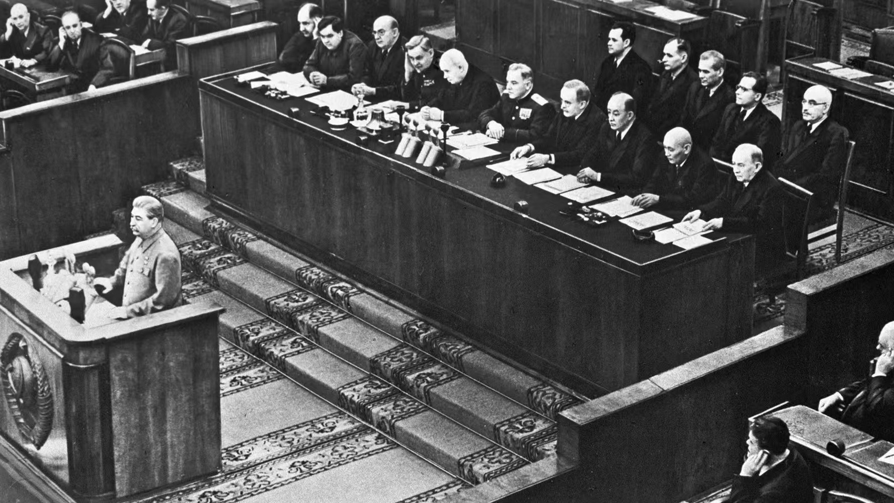 🔴1952年10月5日，全联盟共产党(布尔什维克)第十九次代表大会在莫斯科大
