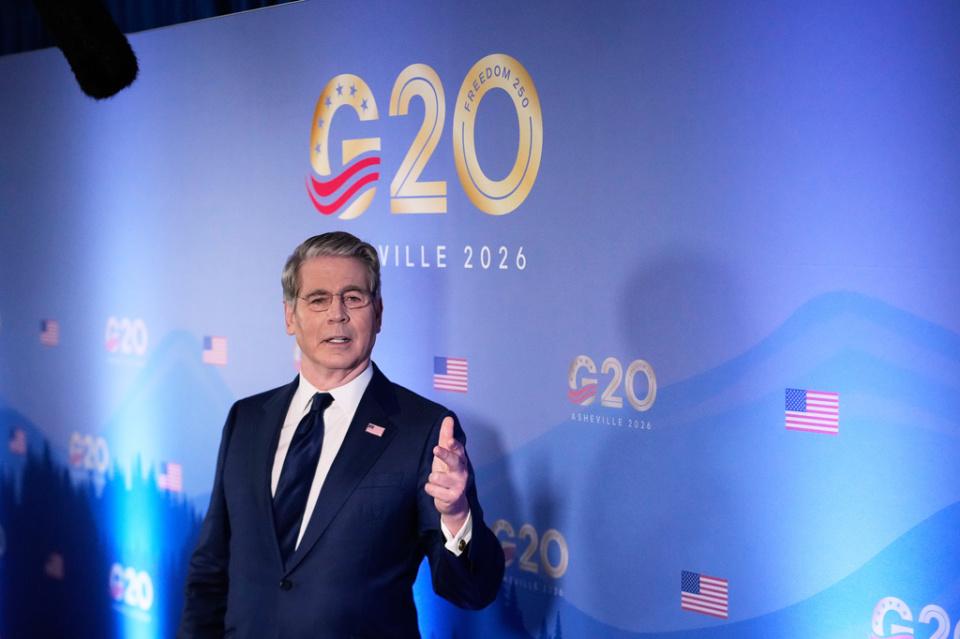 G20会上中方没给美国面子，大批黄金从美运出，特朗普吸血盟友玩不转了，现在美国要