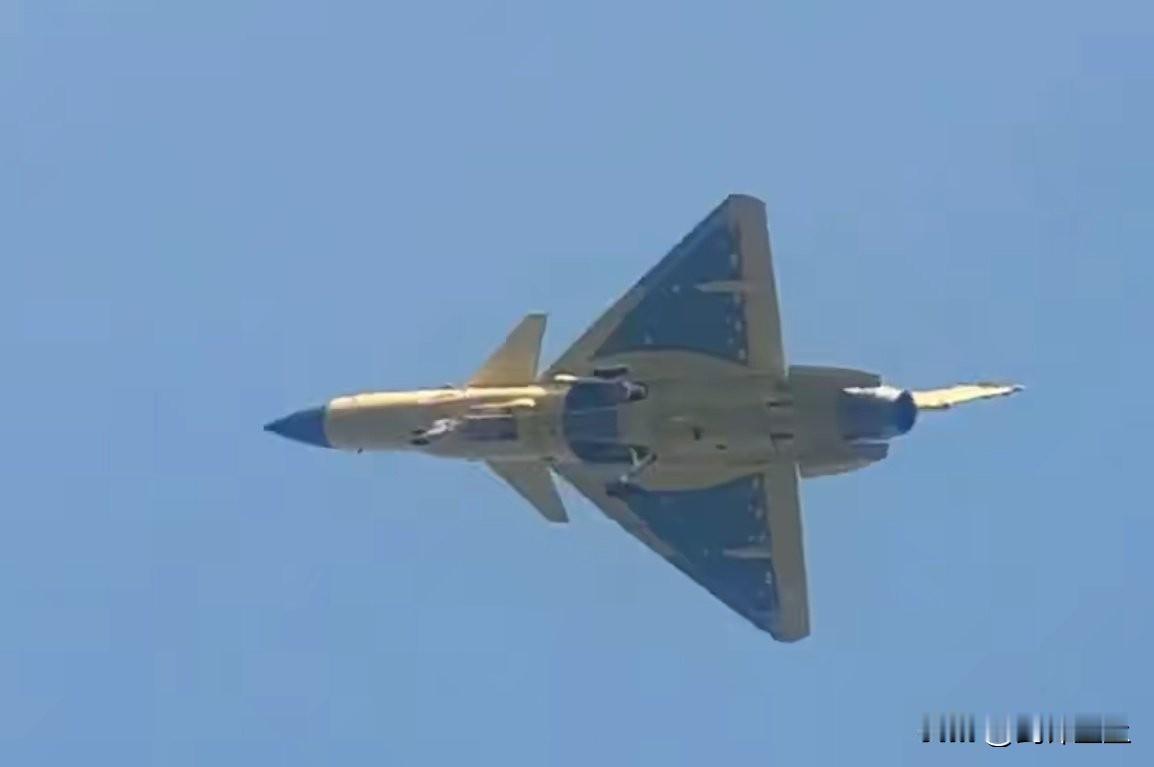 成飞的产线都要拉冒烟了那边歼20还在全力以赴这边一战成名的歼10CE接订单接