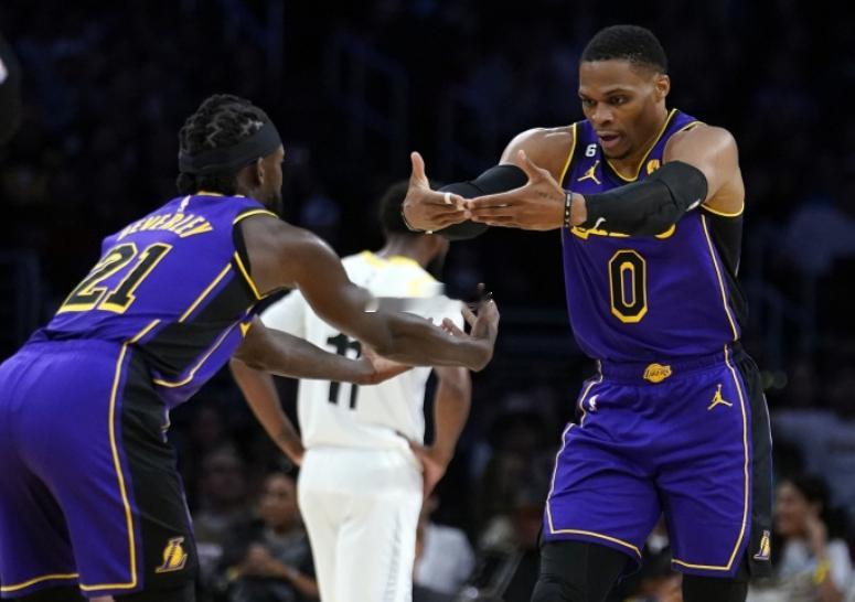 近日，前NBA球员帕特里克·贝弗利在《PatBevPod》节目中，谈到了威少