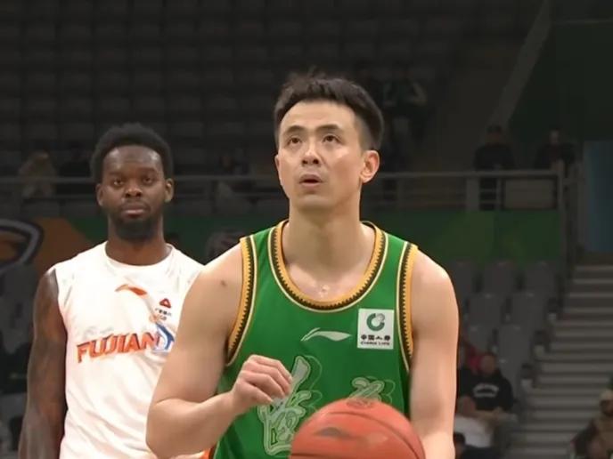 赵继伟爆发，辽宁战胜福建！数据一目了然：辽宁本钢主场112：103战胜福建，