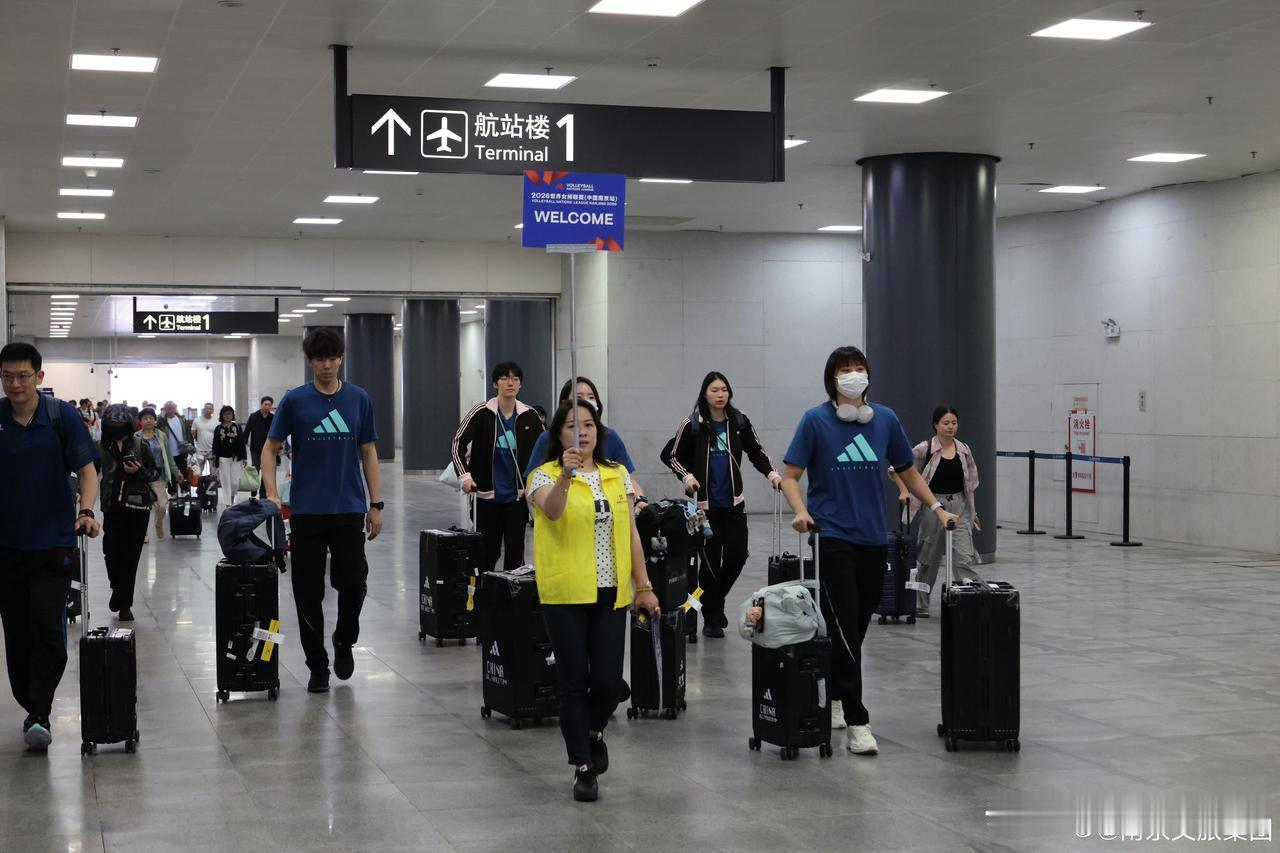 预测中国女排世联赛14人名单：老将刁琳宇和王梦洁轮休，队长龚翔宇将在南京主场率领