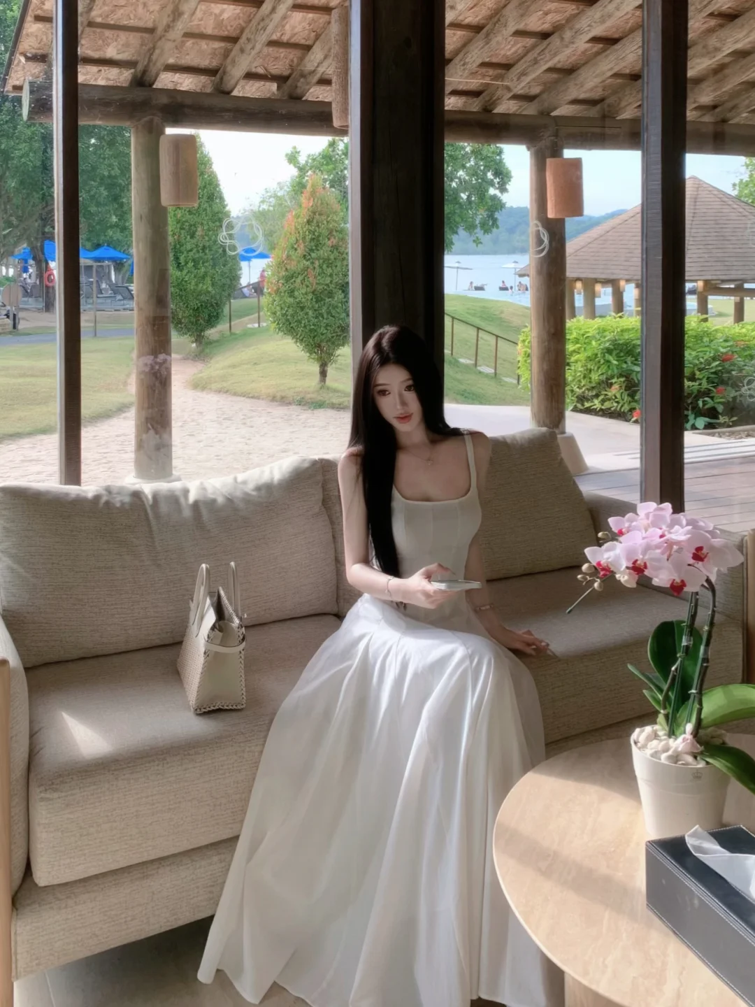 “这是我第一次见到她”