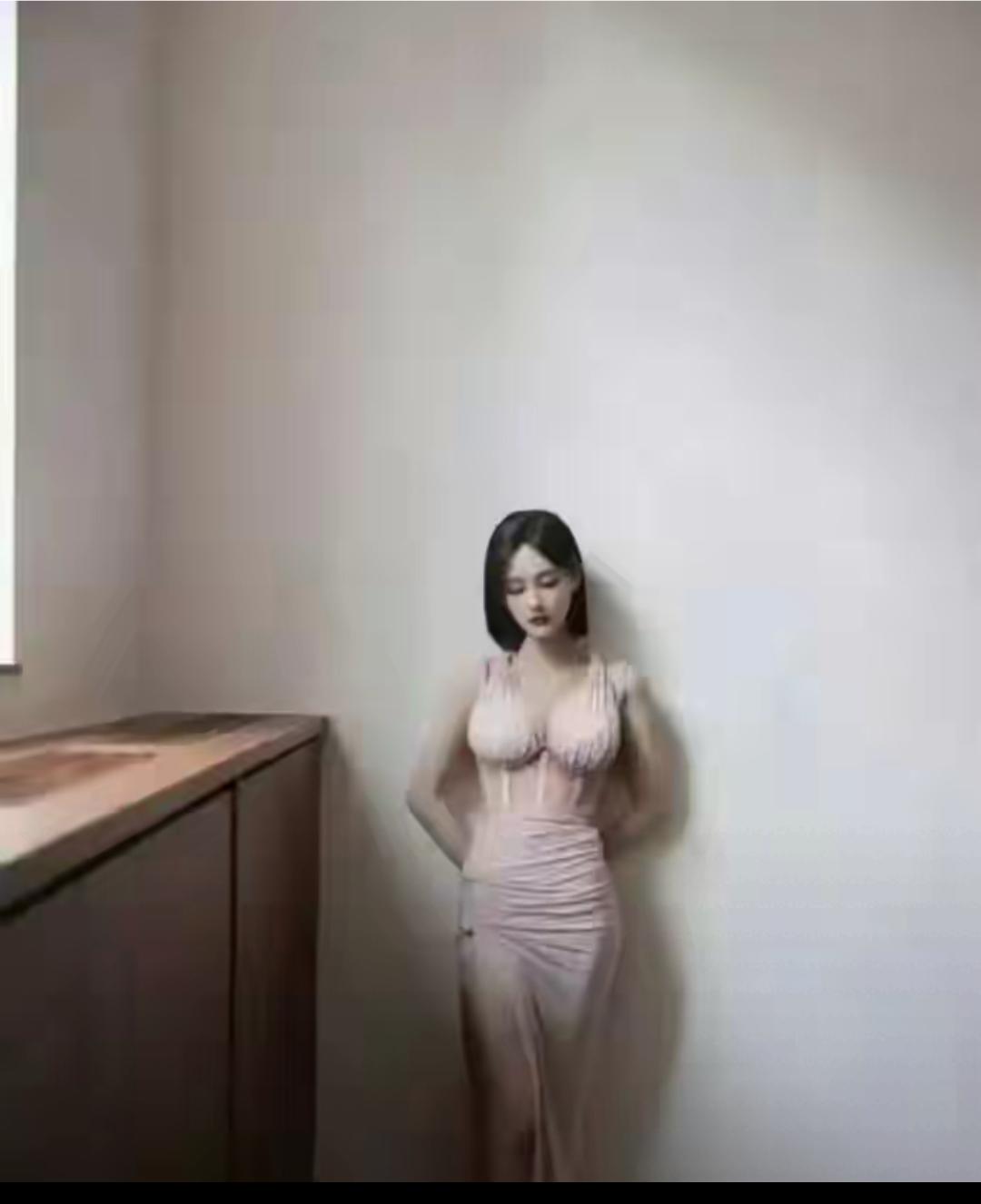 李一桐身材是越来越好了！