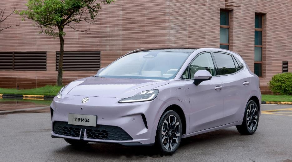 【试驾预告】-MG4-欢迎提问计划和体验的下一台车是名爵的MG4一台前置前驱、动
