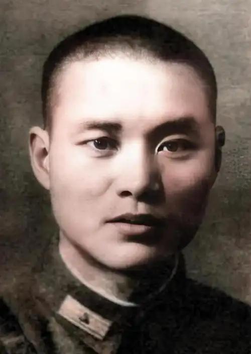 1980年，沈醉去香港看望前妻，前妻知道后，脸色骤变，并对现任丈夫说：“见面后，