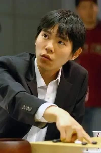 第4届烂柯杯申真谞夺冠达成个人第9冠！韩国围棋又出一人压制中国，比足球还久！