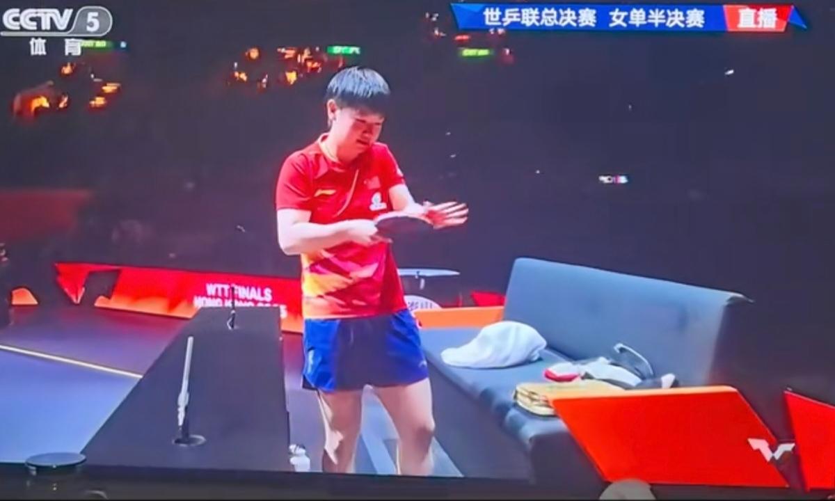 莎莎退赛是对的。好好休息一下让医生治疗一下。WTT这种商业赛事，也没有必要全