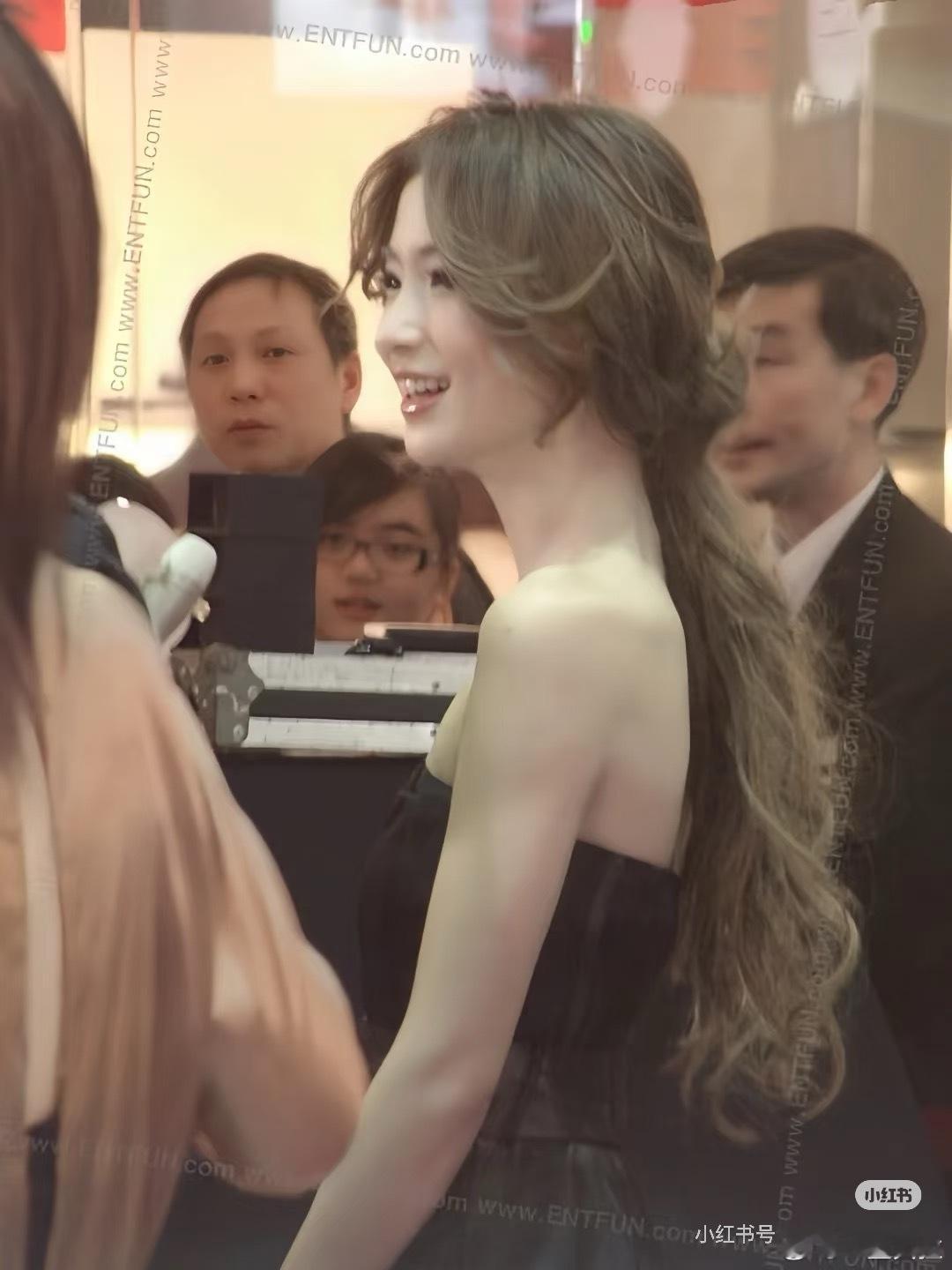 这居然是baby😳​​​
