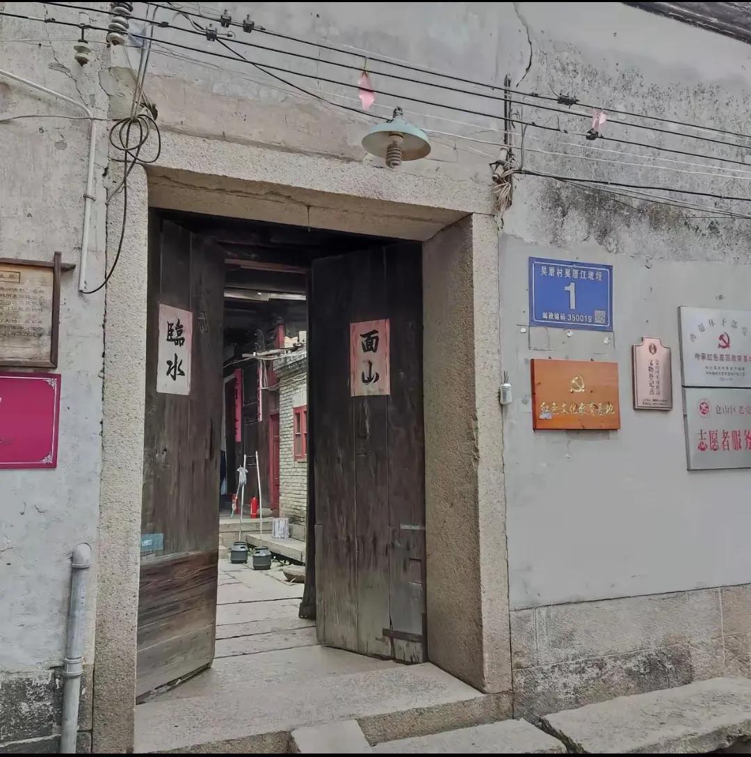 《沉默的荣耀》导演都懵了！于和伟也懵了！电视剧爆了，但万万没想到，收益最大的