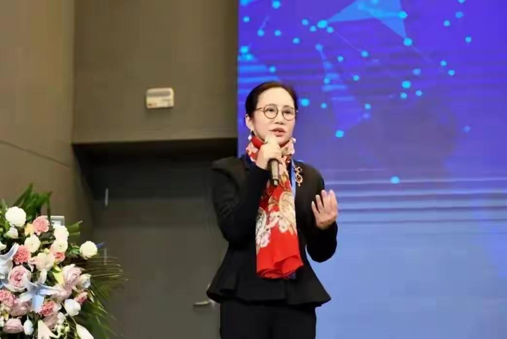 星宇股份经历了这次裁员风波以后，可能会动摇这家企业的人才储备根基。大家都知道