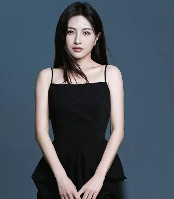 实在搞不懂包文婧是怎么想的！她嫁给包贝尔后生了两个孩子，之前刷到她自己说养娃