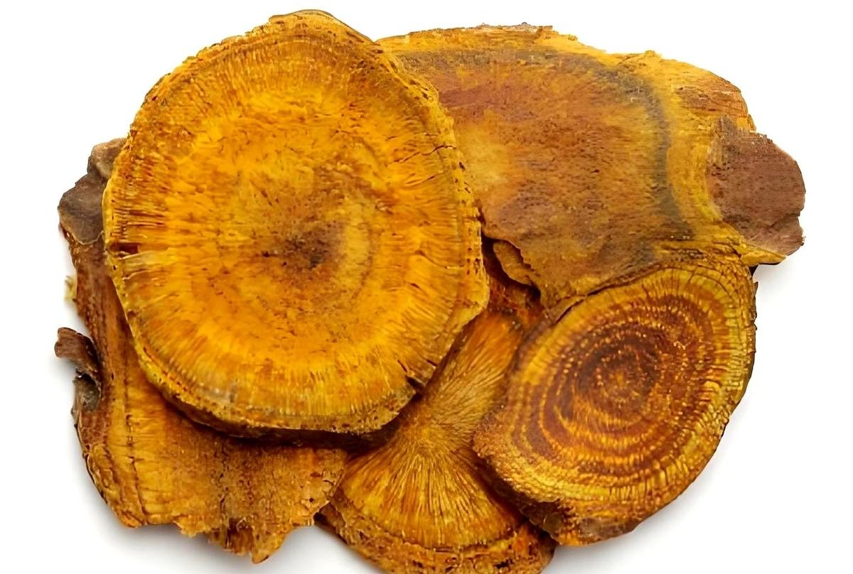 网上老说六味地黄丸是补肾神药，我跟你说，对一半，也错一半。尤其是有糖尿病肾病的